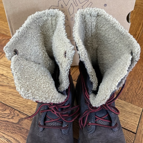 TIMBERLAND 6” SHEARLING BOOTS SIZE 12 - Picture 11 of 14